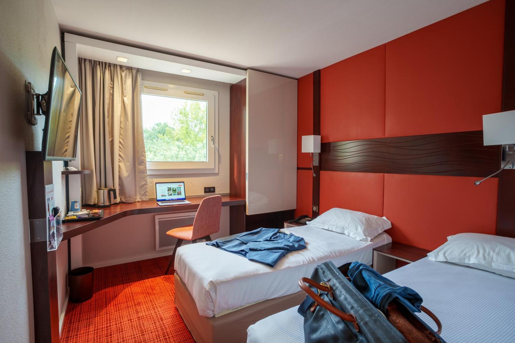 Kyriad Nantes Sud - Bouaye Aeroport Екстериор снимка